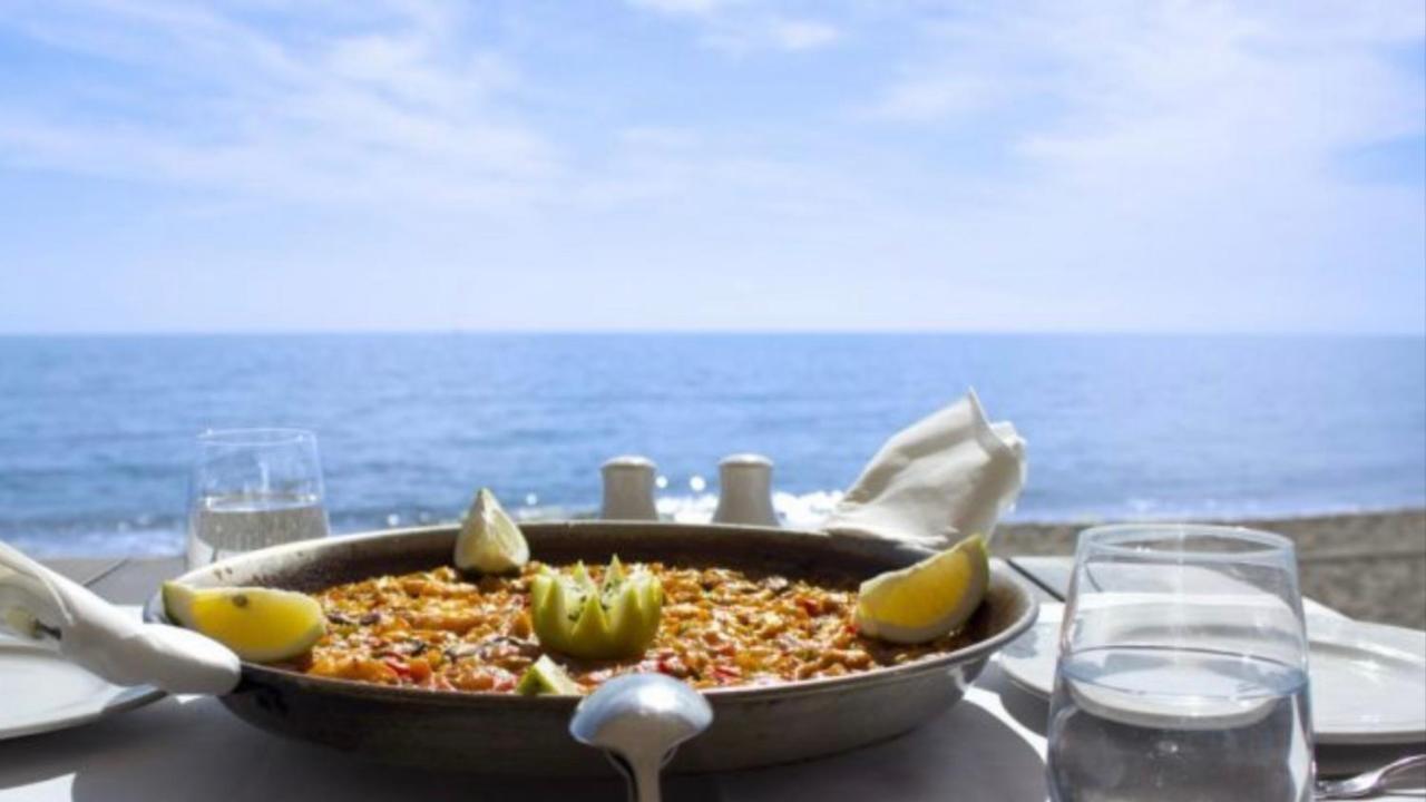 Mi Capricho Beachfront- 9E Apartment With Sea Views - Costa Del Sol Sitio de Calahonda 外观 照片