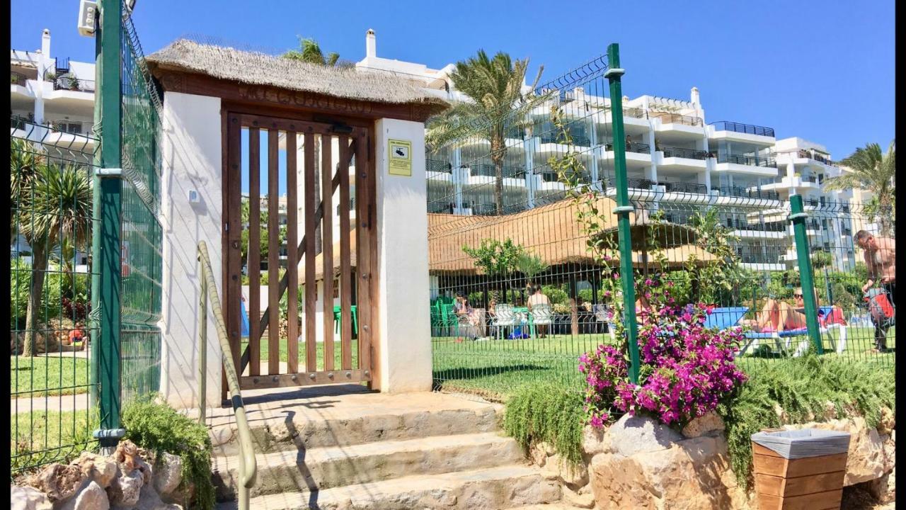 Mi Capricho Beachfront- 9E Apartment With Sea Views - Costa Del Sol Sitio de Calahonda 外观 照片