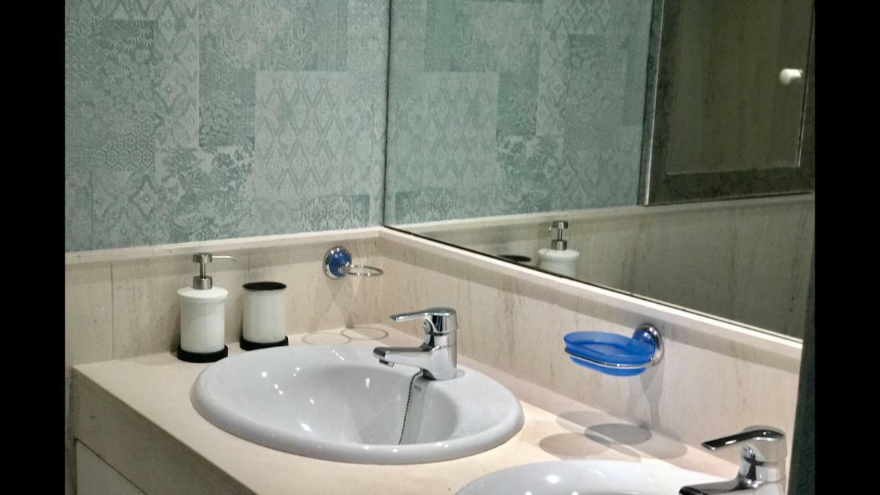 Mi Capricho Beachfront- 9E Apartment With Sea Views - Costa Del Sol Sitio de Calahonda 外观 照片